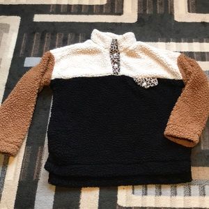 Thread and Supply, that cozy life cozy pull over Sherpa sweater.